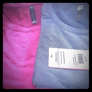 3x Short sleeve Yoga-lic-ious Tops (2)